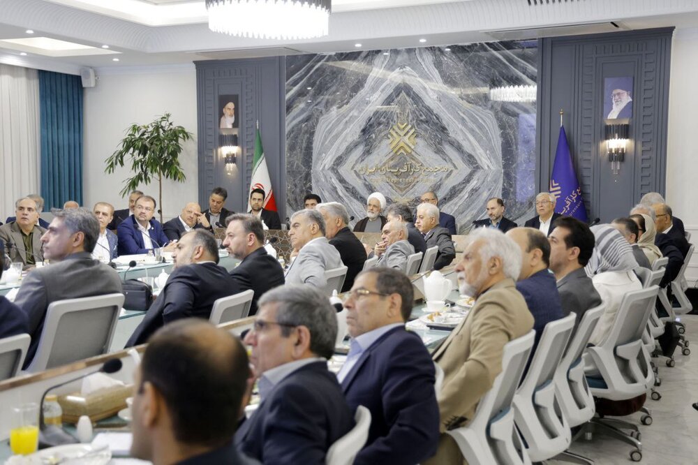 تشکیل کارگروه مشترک حقوقی میان معاونت حقوقی رئیس‌جمهور و مجمع کارآفرینان ایران