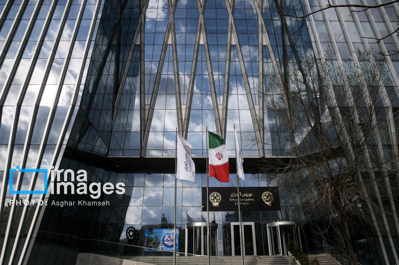 علت انجام معاملات بلوکی امروزِ بازار سهام اعلام شد